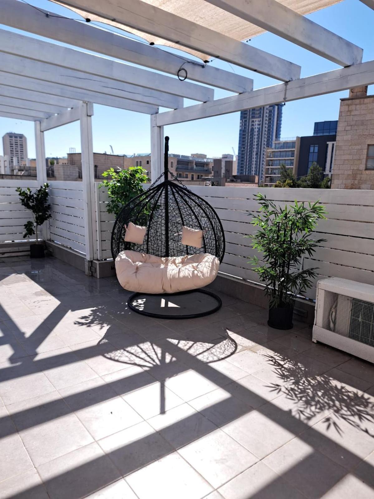 Authentic One Bedroom Apartment In City Center Jerozolima Zewnętrze zdjęcie