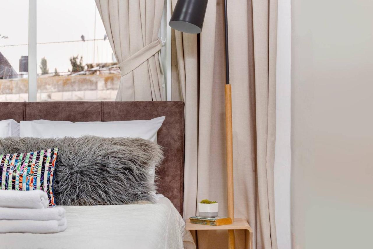 Authentic One Bedroom Apartment In City Center Jerozolima Zewnętrze zdjęcie